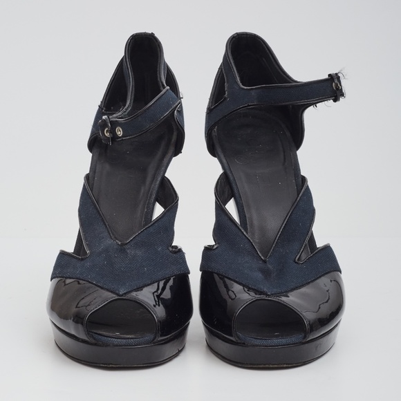 CHANEL PATENT BLACK NAVY STRAPS OPEN TOE HEEL (EU 40) - Picture 2 of 5